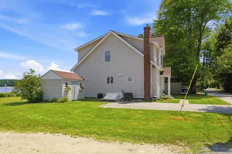 19 Wentworth Terrace Dover NH 03820