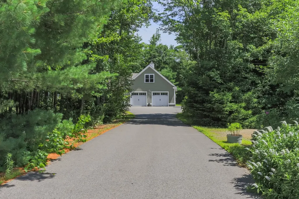 178 Meredith Center Road Meredith NH 03253