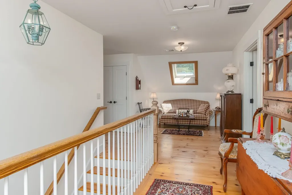 178 Meredith Center Road Meredith NH 03253