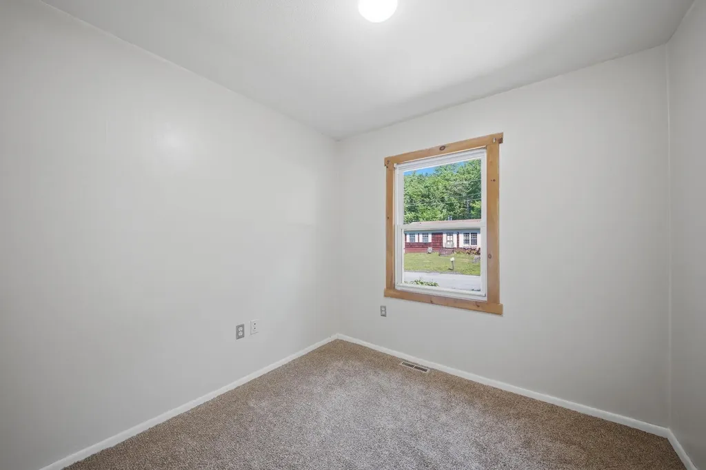 156 Liberty Lane Keene NH 03431
