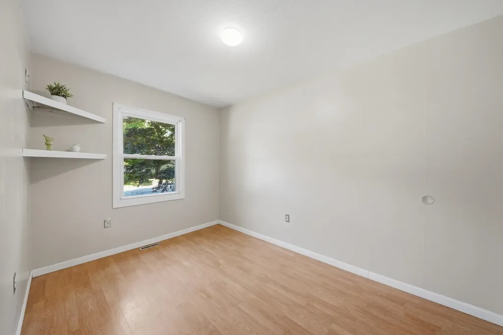156 Liberty Lane Keene NH 03431