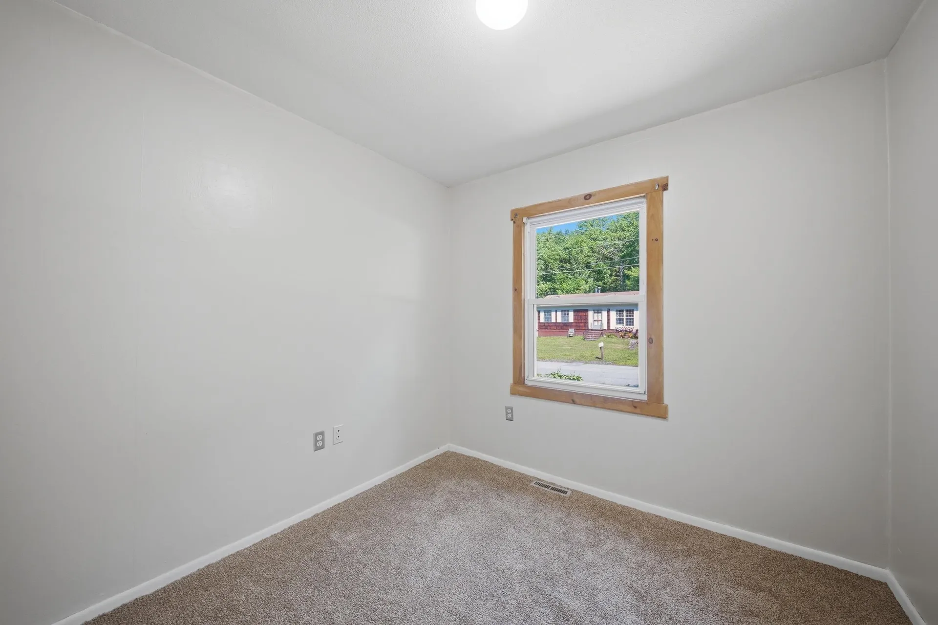 156 Liberty Lane Keene NH 03431