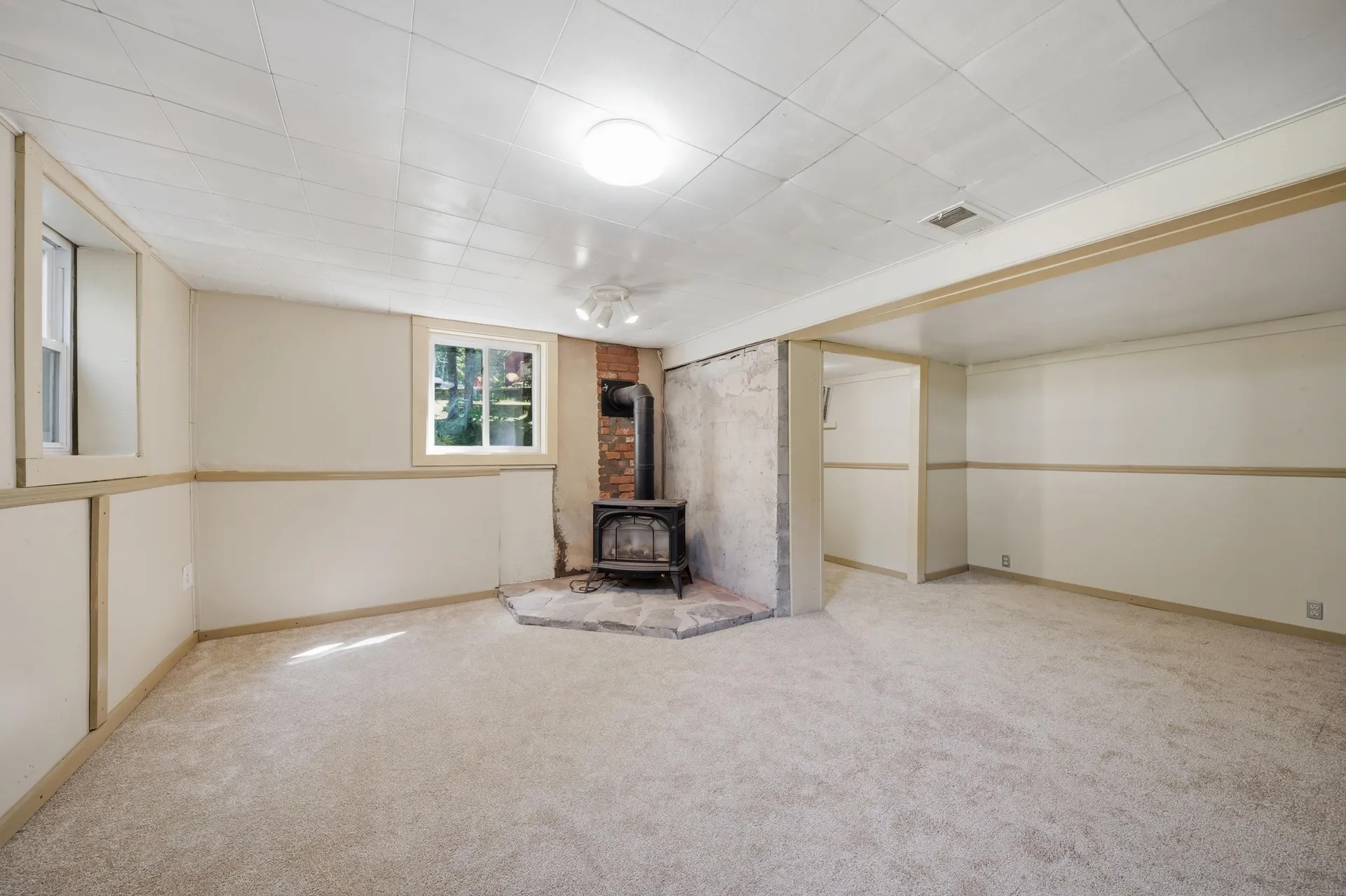 156 Liberty Lane Keene NH 03431