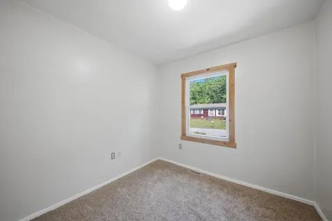 156 Liberty Lane Keene NH 03431