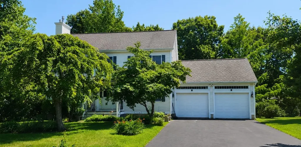14 Viola Circle Seabrook NH 03874