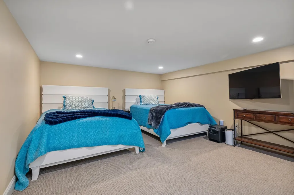 1138 Ocean Boulevard Rye NH 03870