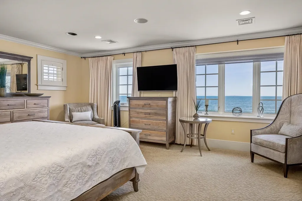 1138 Ocean Boulevard Rye NH 03870