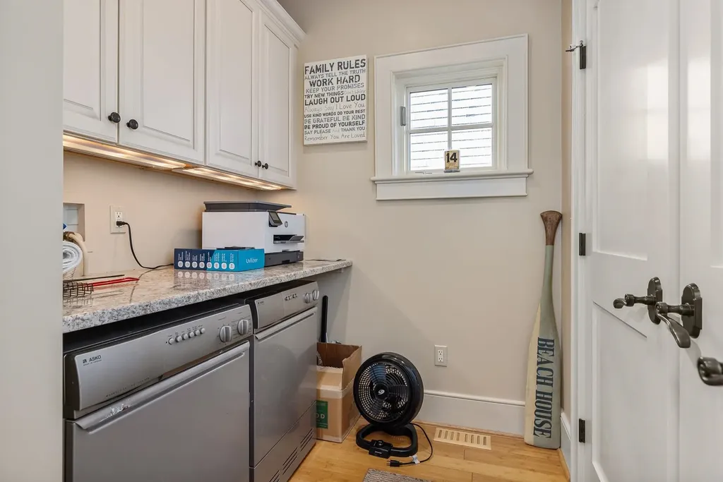 1138 Ocean Boulevard Rye NH 03870