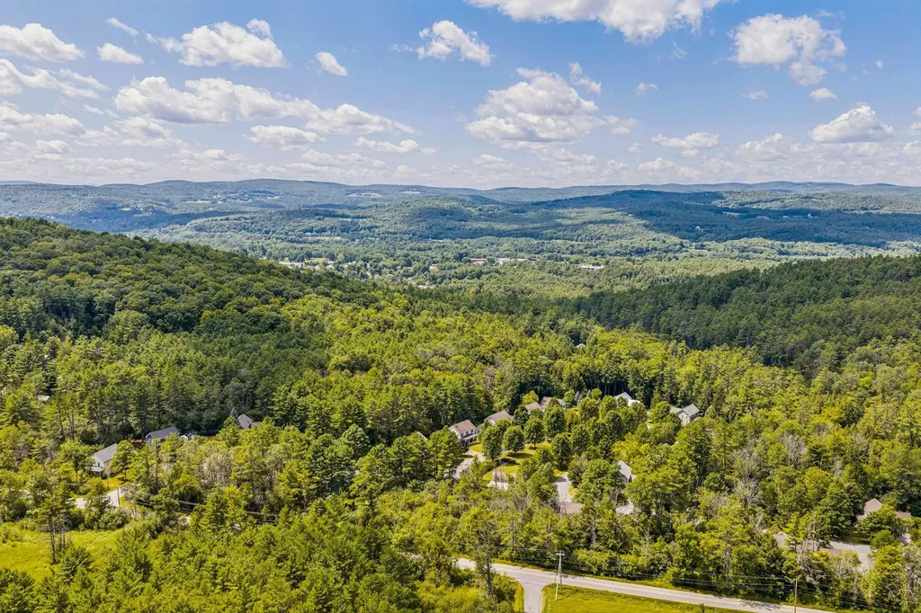 40 Camp Brook Common Hanover NH 03755
