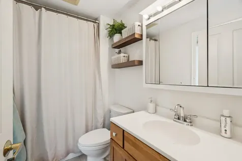 40 Camp Brook Common Hanover NH 03755