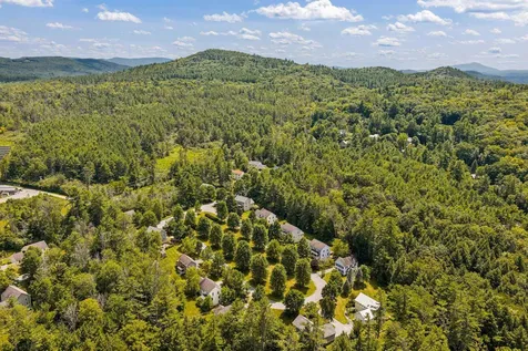 40 Camp Brook Common Hanover NH 03755