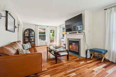 40 Camp Brook Common Hanover NH 03755