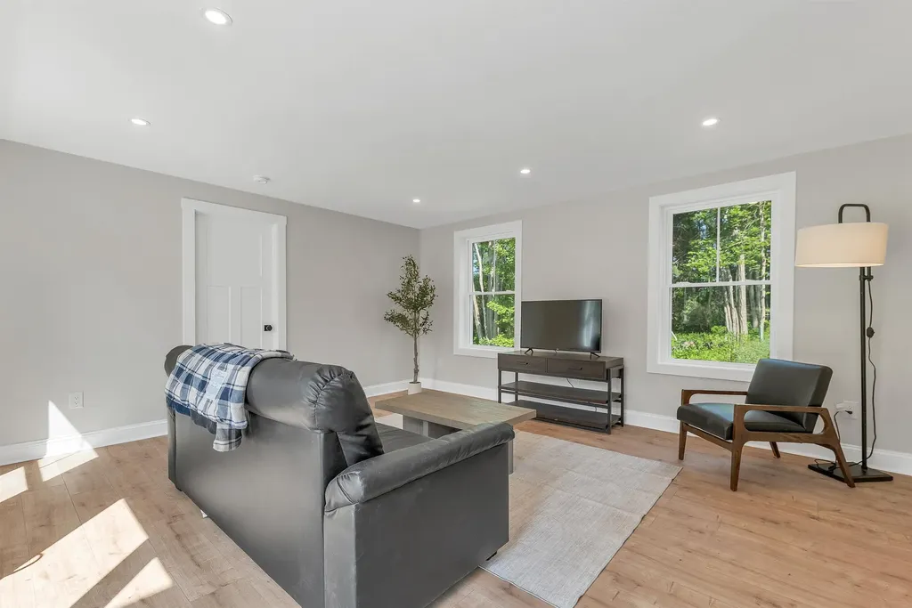 3114 Parade Road Laconia NH 03246