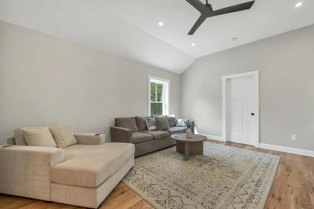 3114 Parade Road Laconia NH 03246