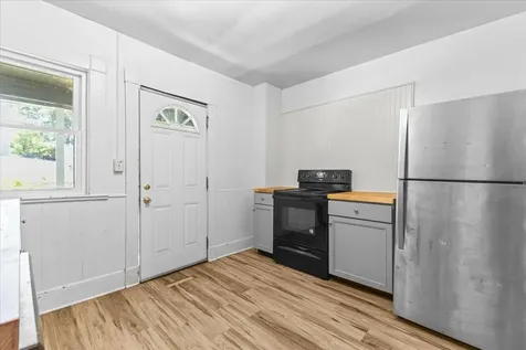 21 Hyde Street Burlington VT 05401