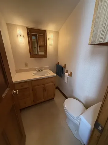 325 Us Route 2b St. Johnsbury VT 05819