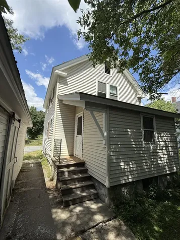 325 Us Route 2b St. Johnsbury VT 05819
