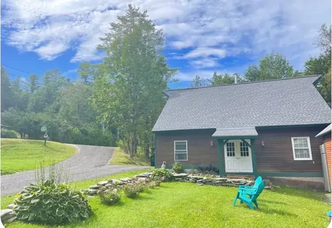 16 Old Farm Road Winhall VT 05340
