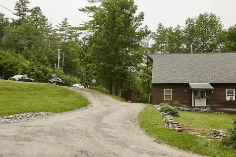 16 Old Farm Road Winhall VT 05340