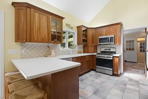386 Farm Road Arlington VT 05250