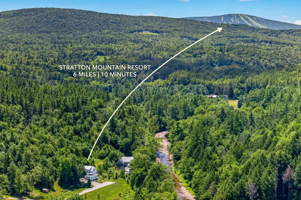 564 Goodaleville Road Jamaica VT 05343