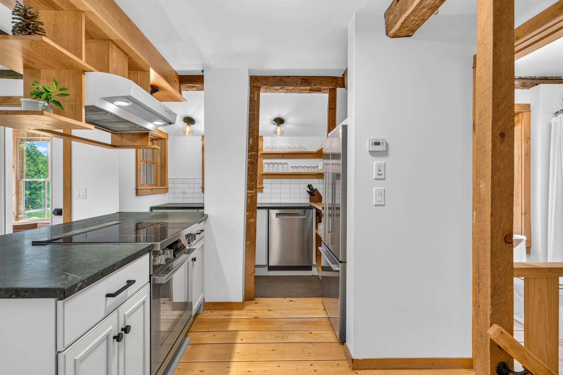 564 Goodaleville Road Jamaica VT 05343