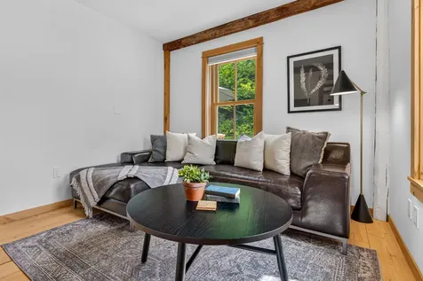 564 Goodaleville Road Jamaica VT 05343