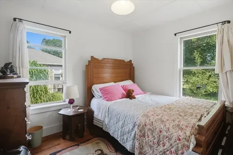 12 Hall Street Bennington VT 05257