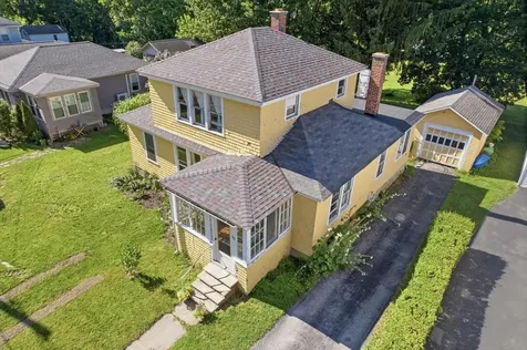 12 Hall Street Bennington VT 05257