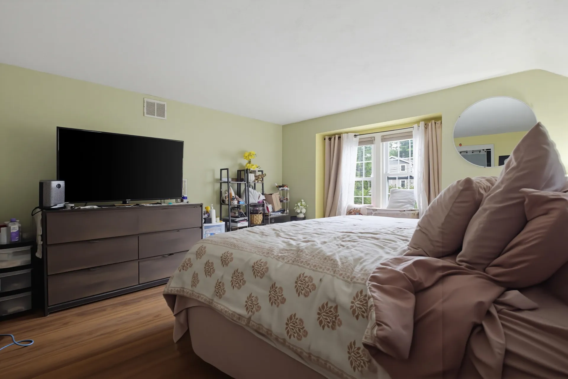 21 Shelburne Road Nashua NH 03063