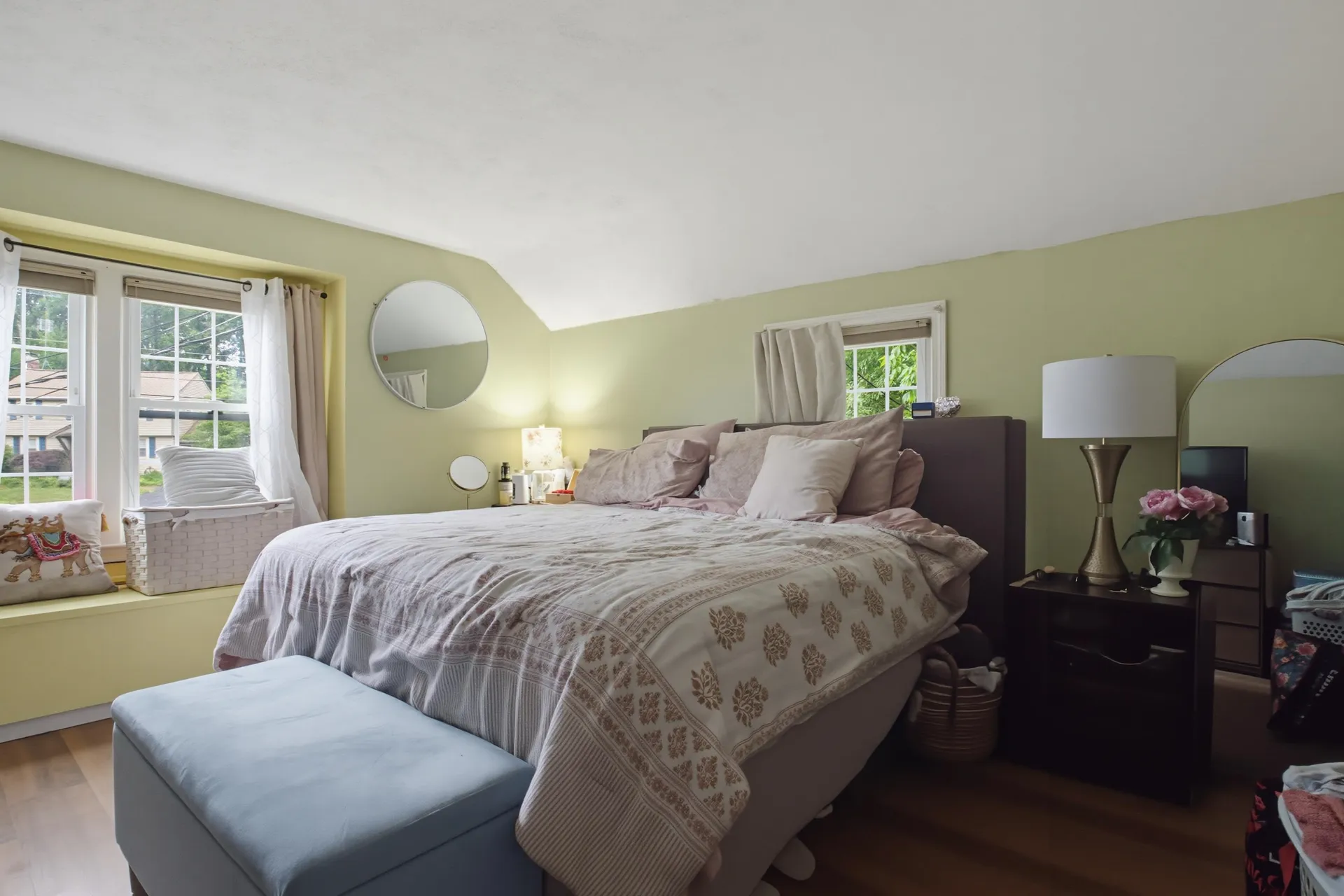 21 Shelburne Road Nashua NH 03063