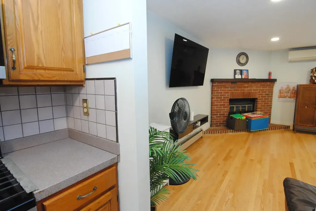 7 Meadowview Circle Nashua NH 03062