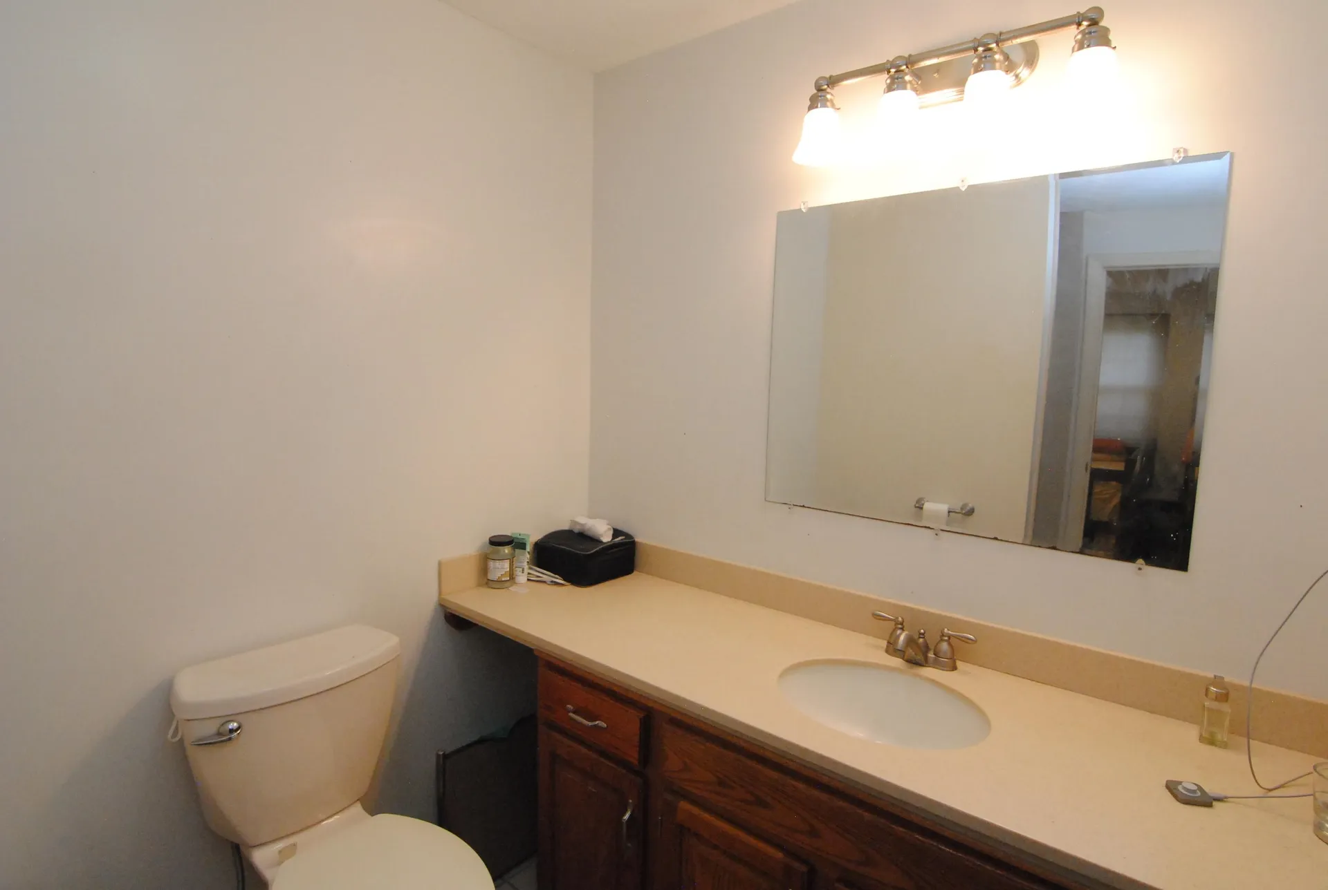 7 Meadowview Circle Nashua NH 03062