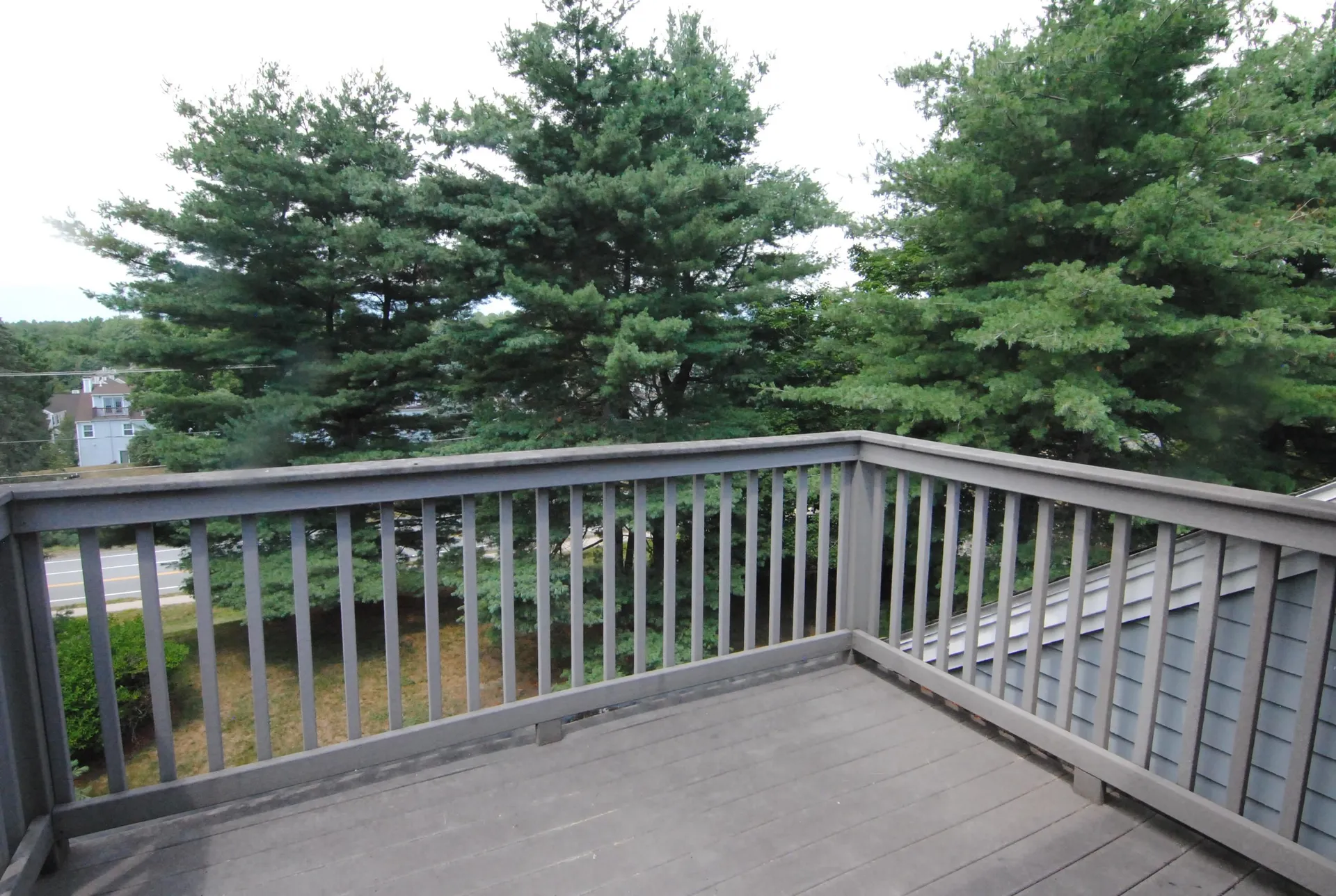 7 Meadowview Circle Nashua NH 03062