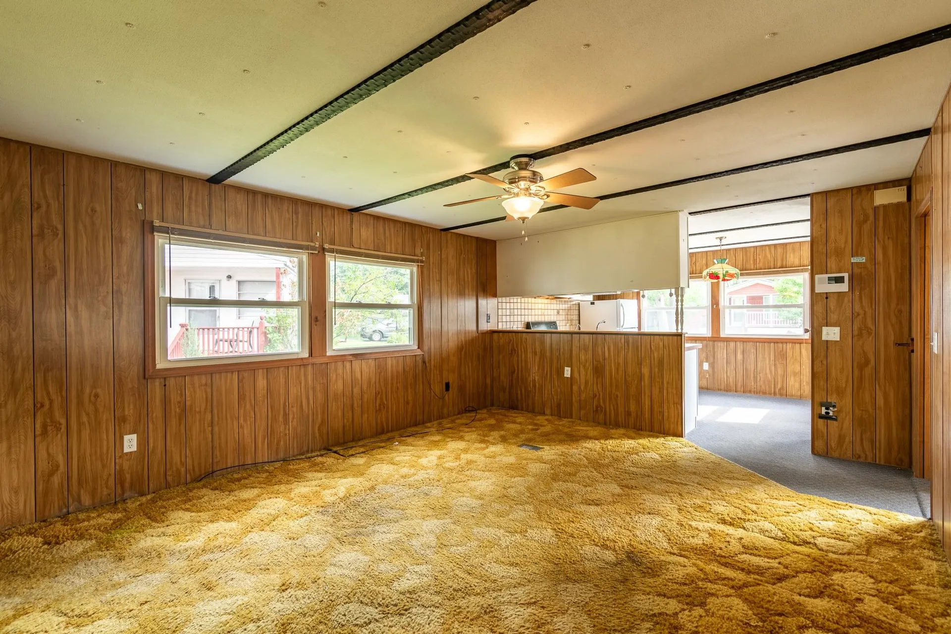 8 South Dewberry Lane Rochester NH 03867