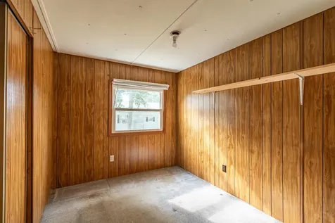 8 South Dewberry Lane Rochester NH 03867