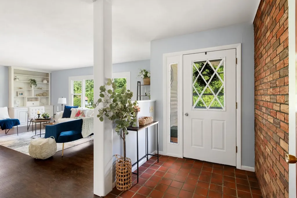 80 Birchwood Drive Colchester VT 05446