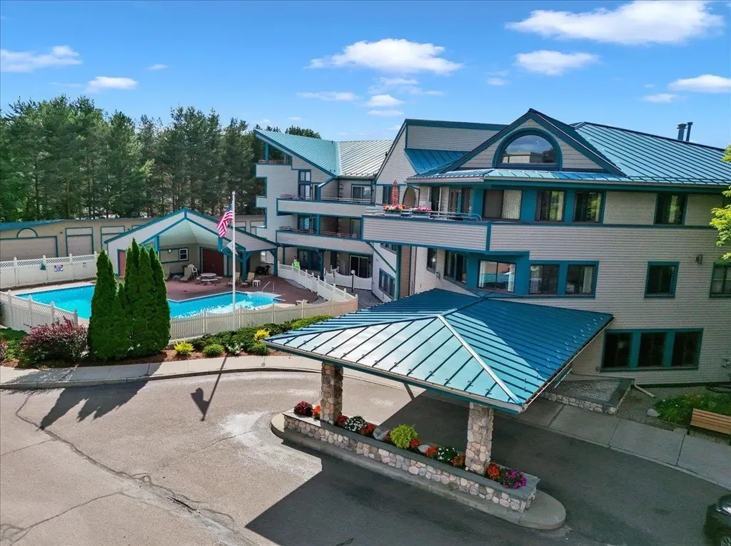 10 Kellogg Road Essex Junction VT 05452