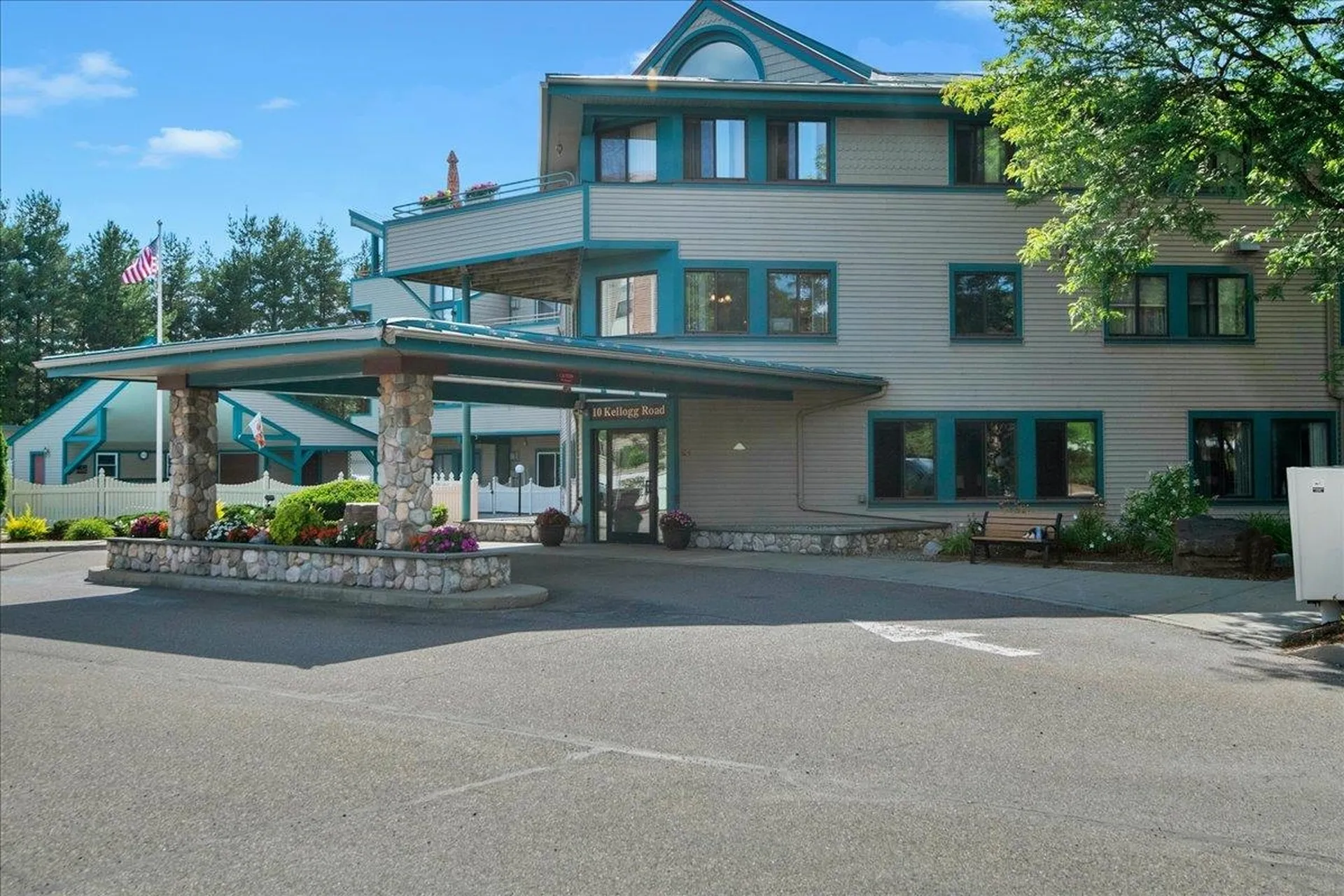 10 Kellogg Road Essex Junction VT 05452