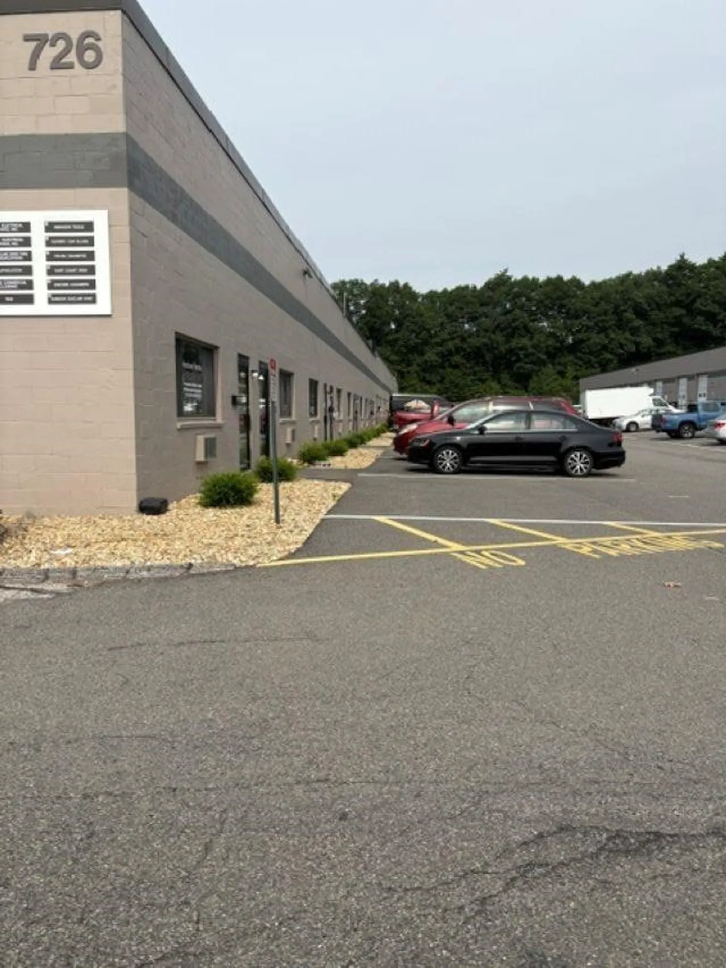726 E Industrial Park Dr Drive Manchester NH 03109