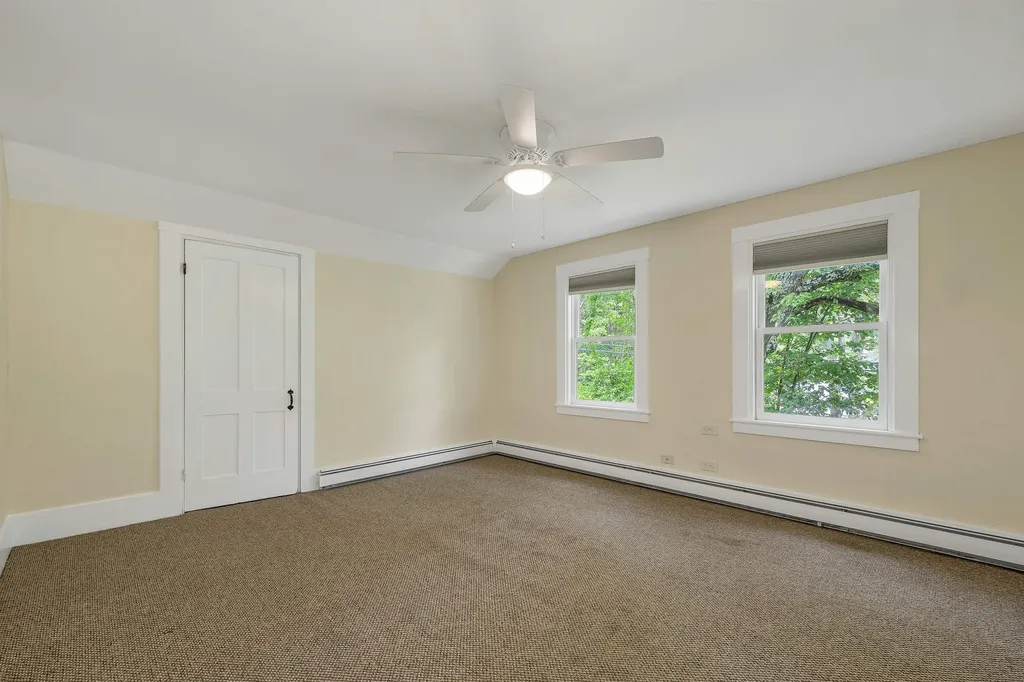 26 Old Mont Vernon Road Amherst NH 03031