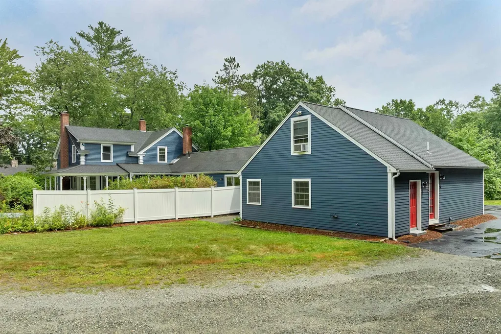 26 Old Mont Vernon Road Amherst NH 03031
