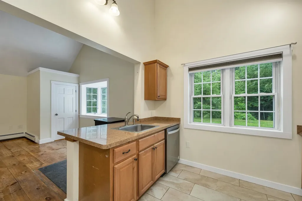 26 Old Mont Vernon Road Amherst NH 03031