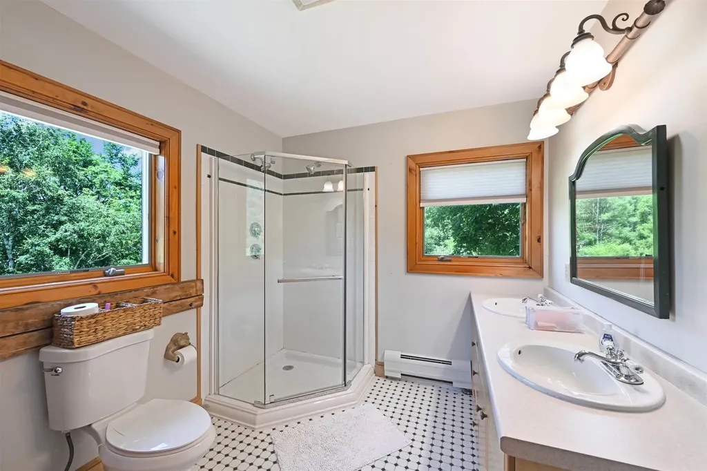 87 Grinka Farm Drive Readsboro VT 05350