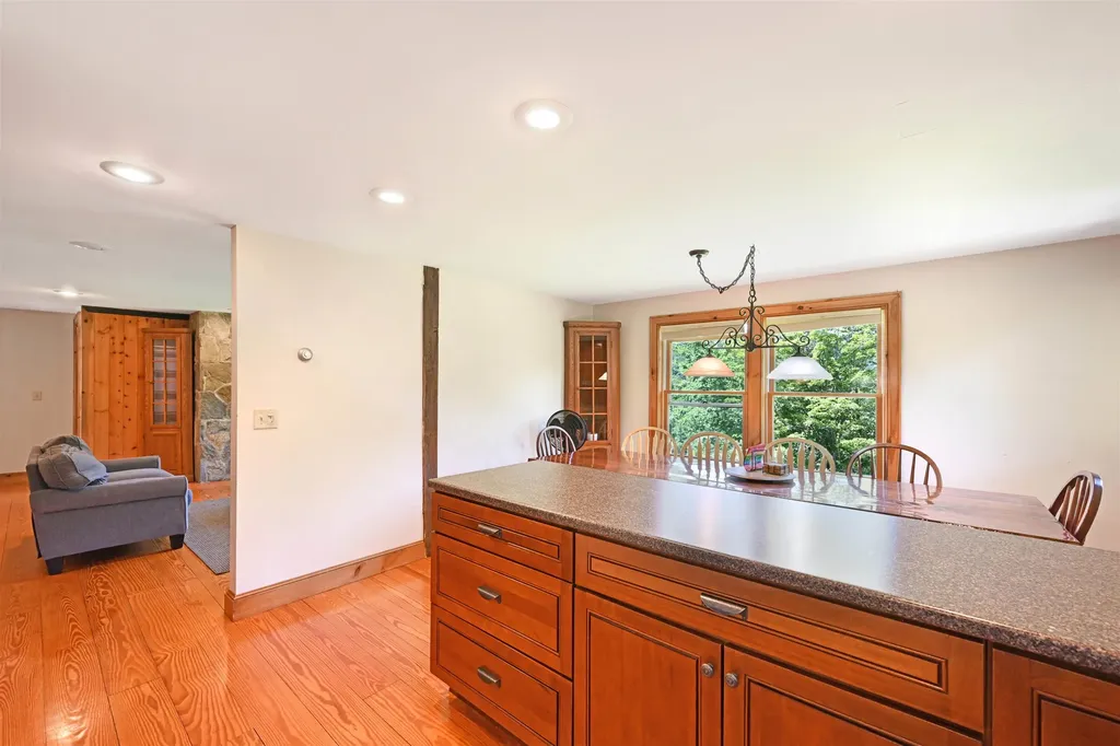 87 Grinka Farm Drive Readsboro VT 05350