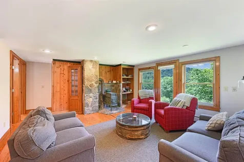 87 Grinka Farm Drive Readsboro VT 05350