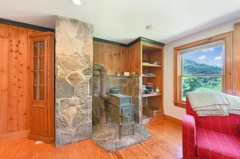 87 Grinka Farm Drive Readsboro VT 05350