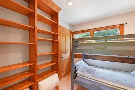 87 Grinka Farm Drive Readsboro VT 05350