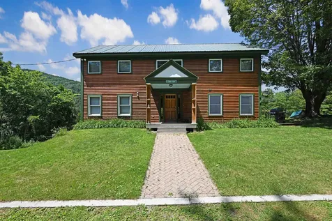 87 Grinka Farm Drive Readsboro VT 05350