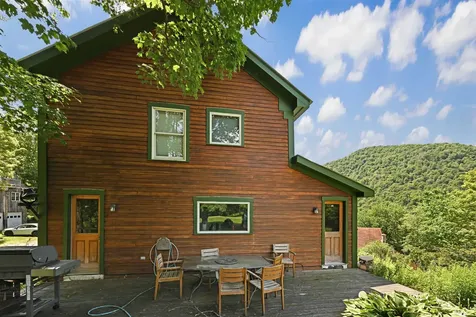 87 Grinka Farm Drive Readsboro VT 05350